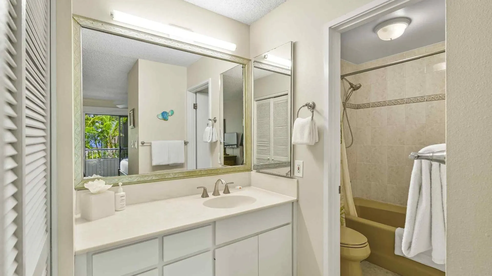 Hébergement de vacances Wailea Ekolu 403, Prime Location, Stunning Ocean Views, Spacious Lanai, Split Ac